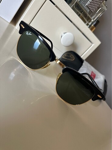 Rayban clubmaster
