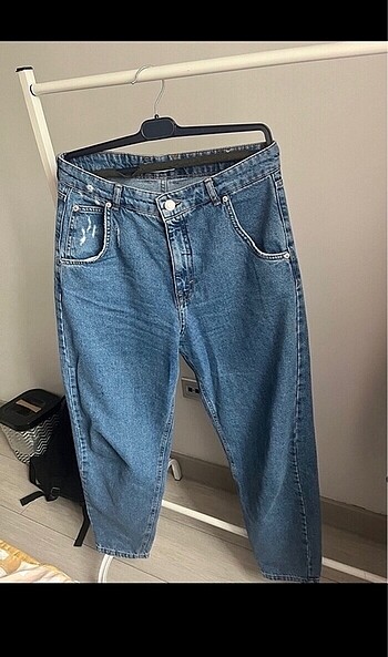 Pull and bear slouchy jean