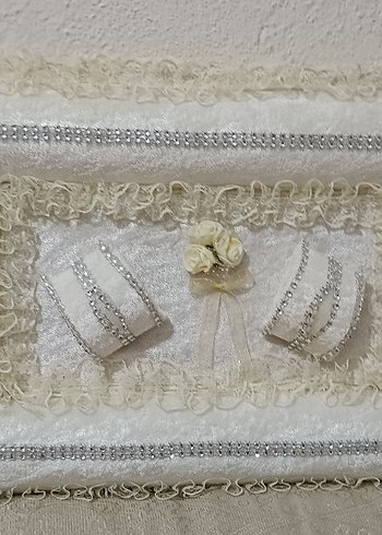 Dantel Detaylı Beyaz Vintage Düğün Aksesuarı