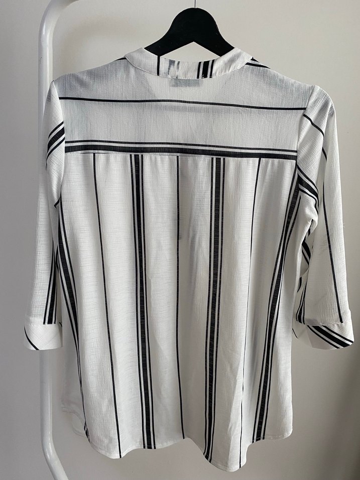 Düğmeli, Uzun Kollu Çizgili Kadın Gömlek - Görsel 2