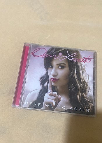 Parlak Pembe Demi Lovato CD Albümü