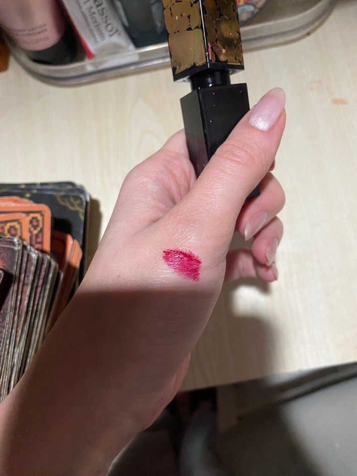 YSL Koyu Renk Ruj - Görsel 4