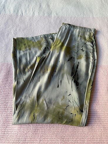 Pull Bear desenli yazlık pantolon