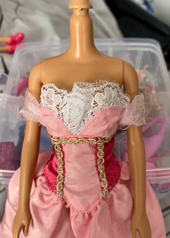 Pembe Dantel Detaylı Bebek Elbisesi
