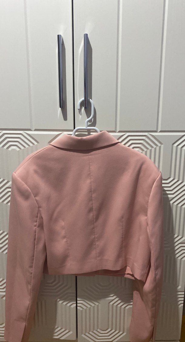 Pembe Düğmeli crop blazer Ceket - Görsel 4