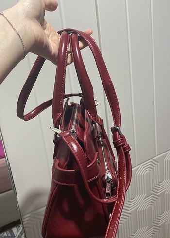 bershka orta boy kırmızı çanta - Görsel 3