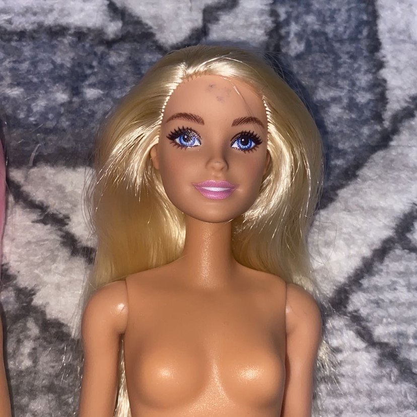 Pembe saçlı barbie - Görsel 4