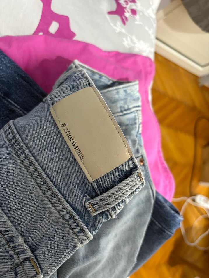 Stradivarius D92 Geniş Paça Mavi Denim Jean - Görsel 5
