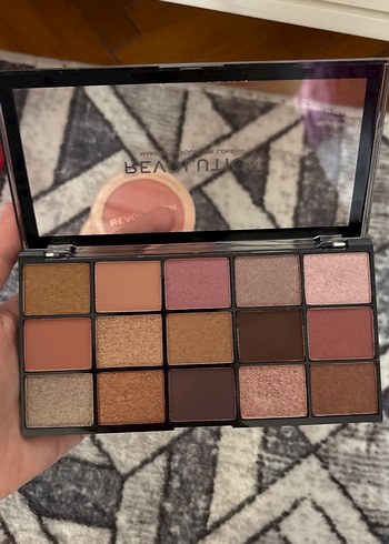 revolution far allık kapatıcı makyaj set - Görsel 7