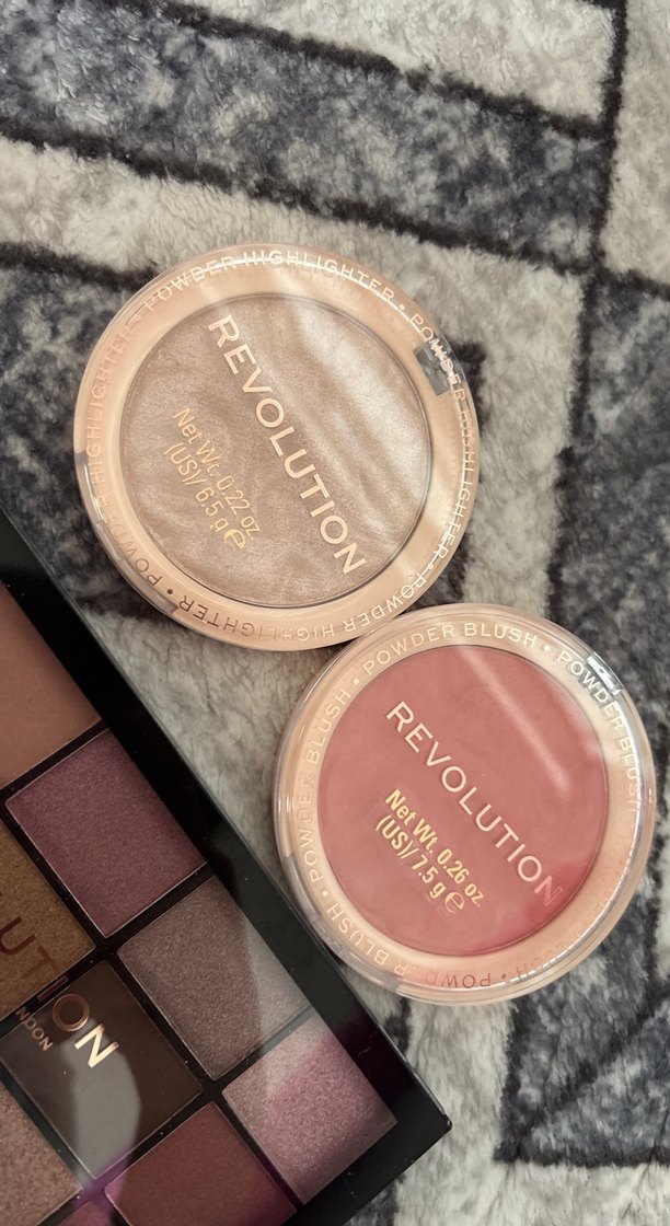 revolution far allık kapatıcı makyaj set - Görsel 3