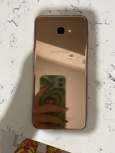 samsung J4+