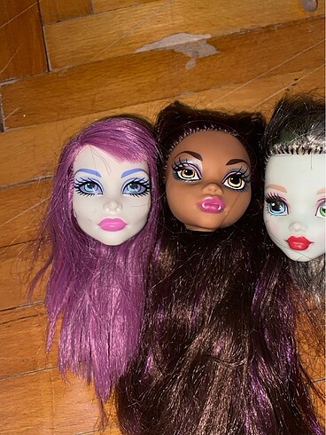 Monster High üçlü kafa