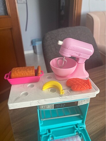  Beden barbie fırın