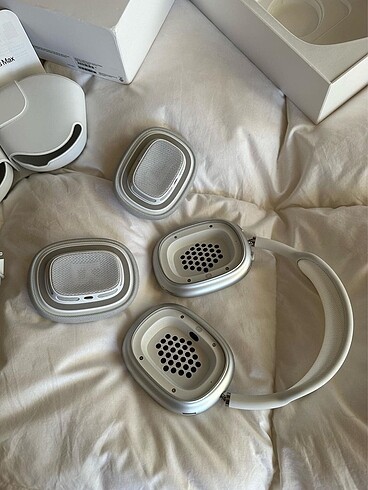 AirPods Max (gümüş)