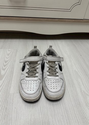 35 Beden Nike Çocuk Spor Ayakkabı