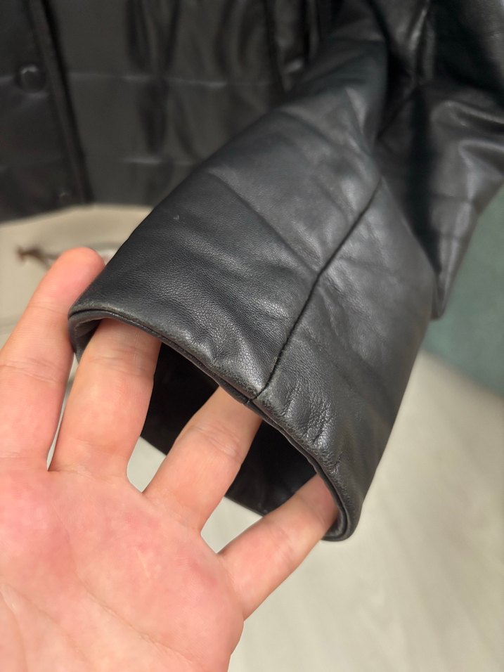 Kürk Detaylı Siyah Deri Ceket - Görsel 4