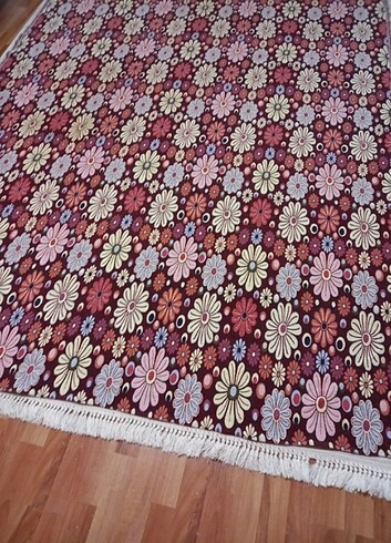 Çiçekli halı örtüsü bordo krem 6m2