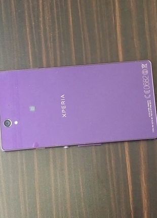 diğer Beden Sony Xperia Z (4.5 G Uyumlu)