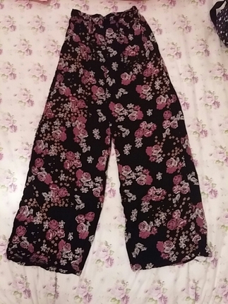 CICEKLI BOL RAHAT PANTALON