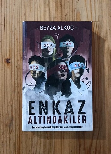 Beyza Alkoç - Enkaz Altındakiler
