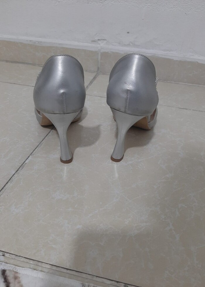 Abiye ayakkabıs gümüş renginde - Görsel 5