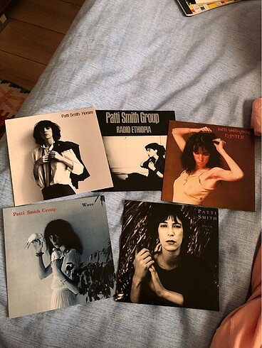  Beden Renk patti smith