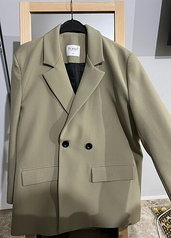 Zara Ürün hiç giyilmesi etiketi yok kalıbı overize
