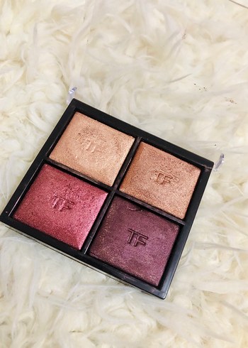 Beden TOMFORD FAR PALETİ HONEYMOON ORJİNALL