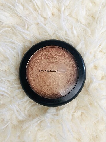 MAC HIGHLİGHTER ISLAK GÖRÜNÜM