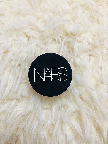  Beden Renk NARS CONCEALER GÜNEŞ LEKESİ DAHİ İZLERİ KAPTIR