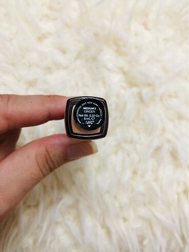 Nars NARS CONCEALER GÜNEŞ LEKESİ DAHİ KAPATIR
