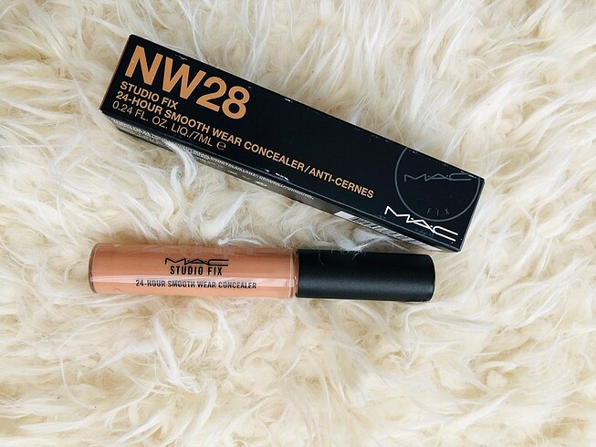 MAC STUDIO FIX 24-HOUR KAPATICI CONCEALER