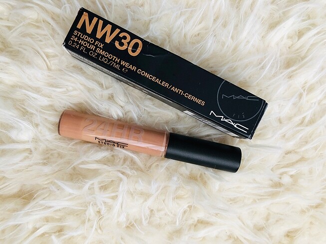 MAC STUDIO FIX24-HOUR KAPATICI CONCEALER