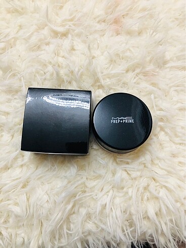  Beden MAC EXTRA İNCE TRANSPARAN PUDRA SIFIR