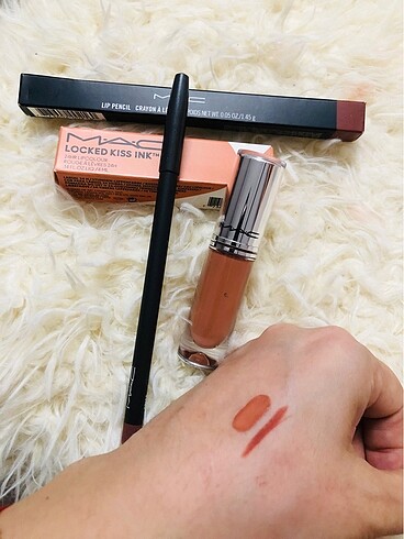 MAC MAC KALACI RUJ VE KALEM SET SIFIR
