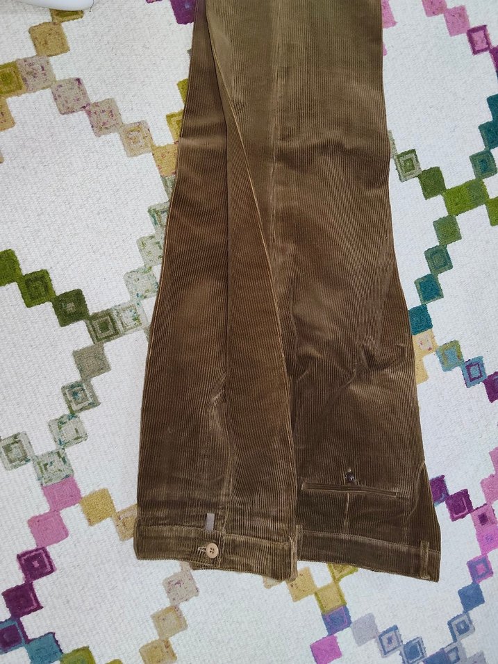 Kahverengi Kadife Pantolon 2 defa giyildi - Görsel 2