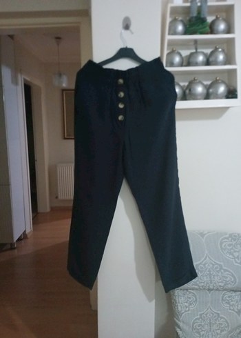 Siyah Düğmeli Midi Kot Pantolon