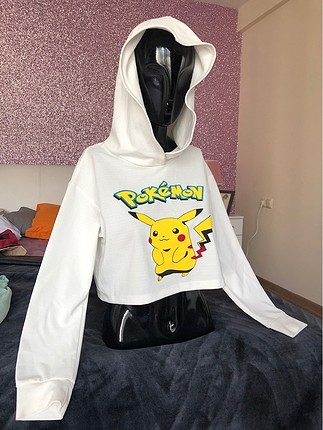 Pokemon kapüşonlu