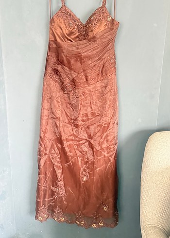 Klasik Bej Uzun Abiye Elbise - Görsel 3