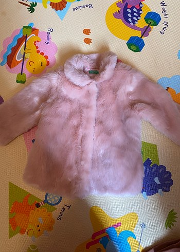 Kız Çocuk Pembe Kürklü Mont