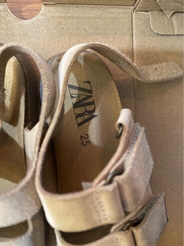 Zara Zara sandalet 25 numara