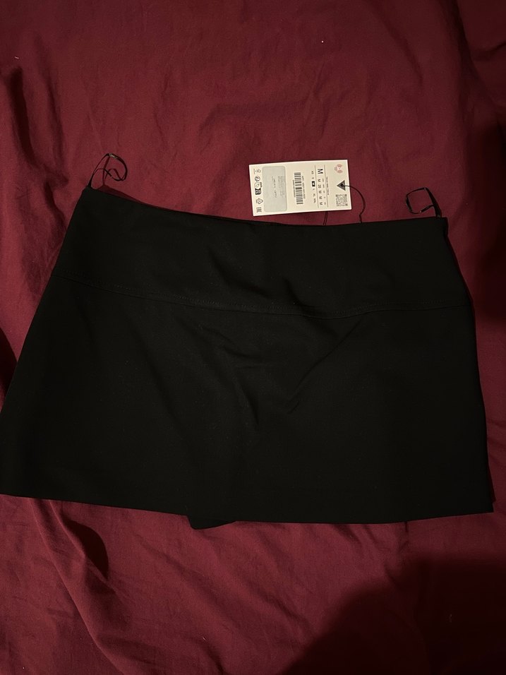 Siyah Mini Kadın Etek - Görsel 3