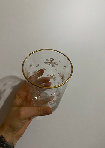 Altın detaylı çiçek desenli uzun bardak - Görsel 3