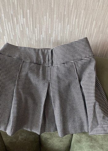 Zara Siyah kareli etek