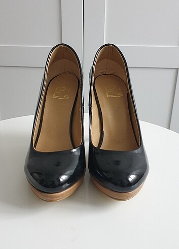 Siyah rugan stiletto 