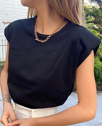 Vatkalı Tişört