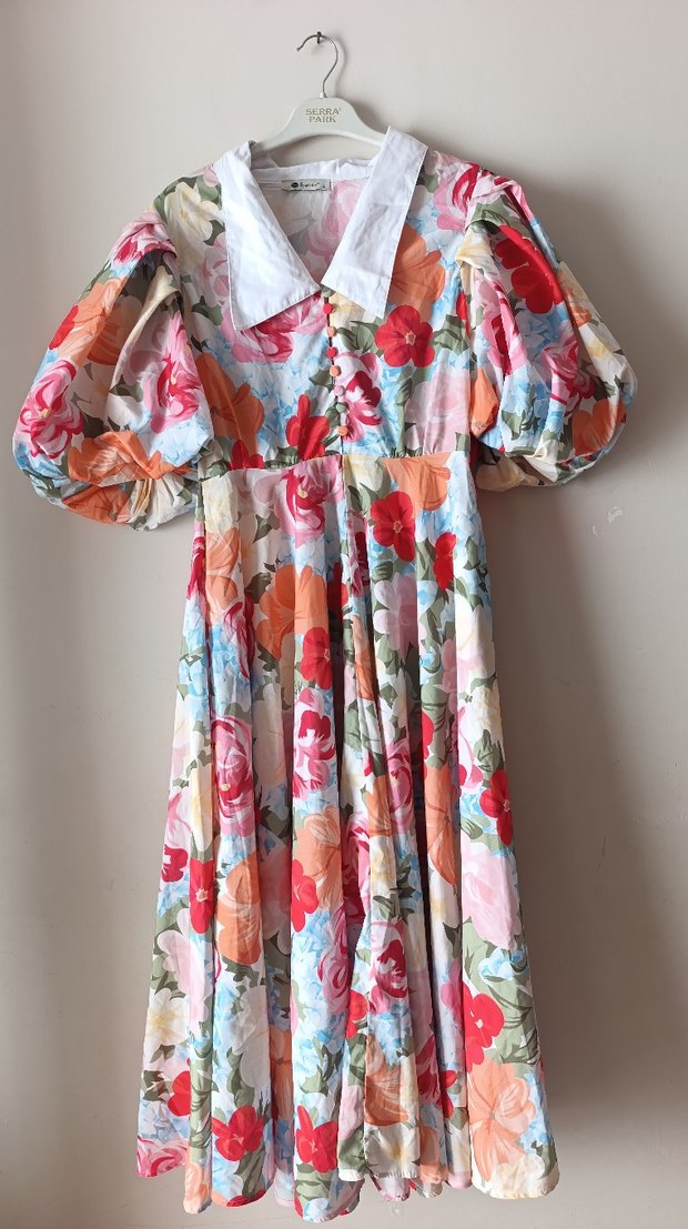 Çiçek Desenli Uzun elbise - Görsel 2