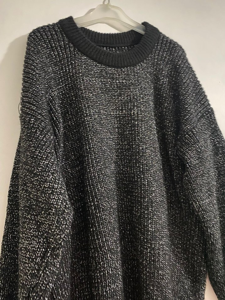 Siyah simli triko Kazak - Görsel 3