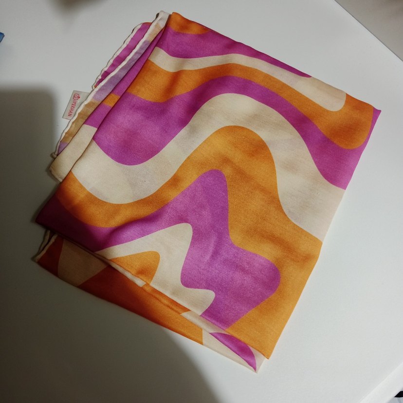 Renkli Retro Kadın İpek Şal - Görsel 2