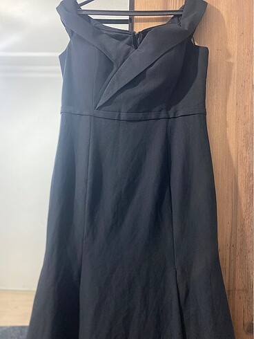 Kayık yaka yırtmaç detaylı uzun abiye - Görsel 2